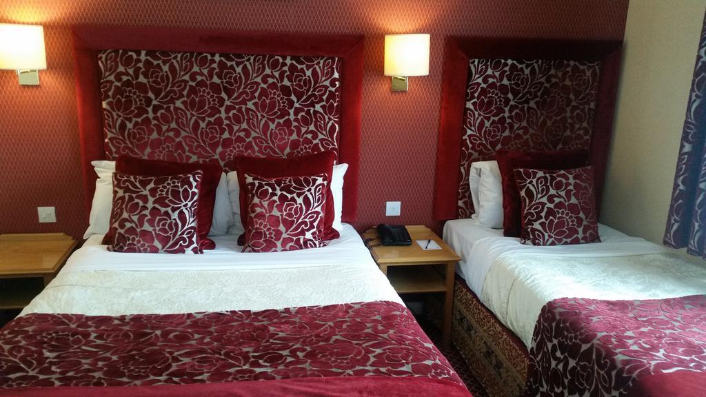Carlton Park Hotel 로더럼 외부 사진