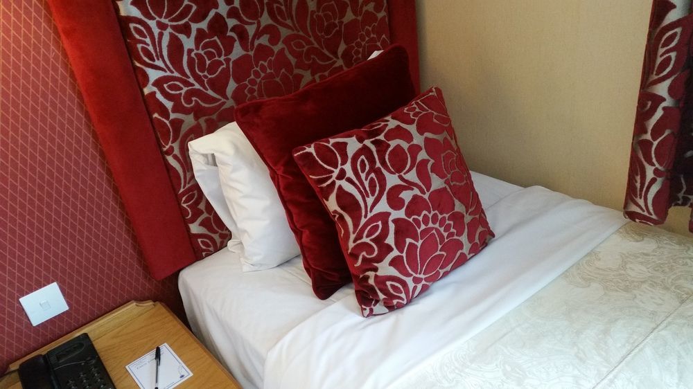 Carlton Park Hotel 로더럼 외부 사진